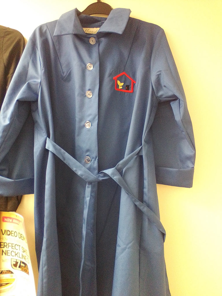 cleaning lady dress 9d00508dc77528a53ab274aba562276a.jpg